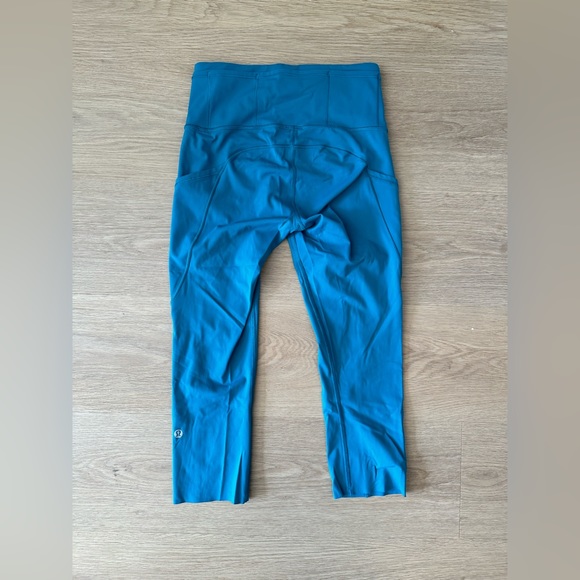 Lululemon Fast & Free Crop II *Nulux 19" - Picture 3 of 7